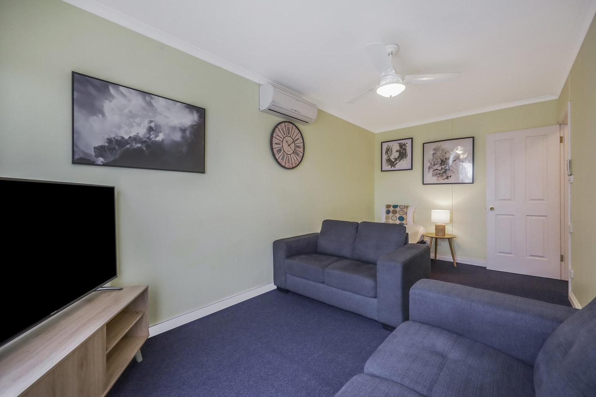Hamilton Townhouse Motel Buitenkant foto