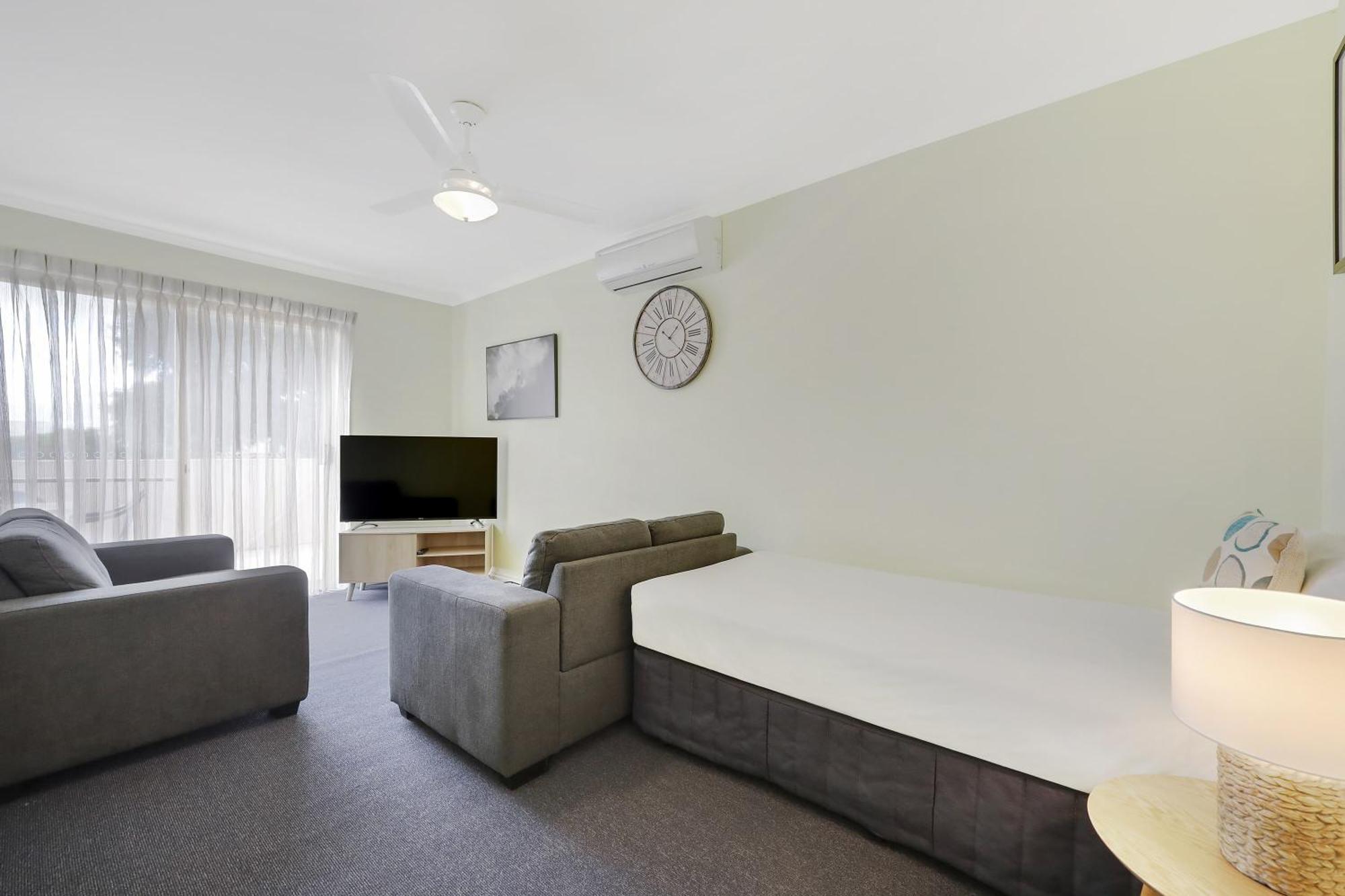 Hamilton Townhouse Motel Buitenkant foto