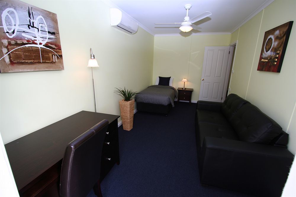 Hamilton Townhouse Motel Buitenkant foto
