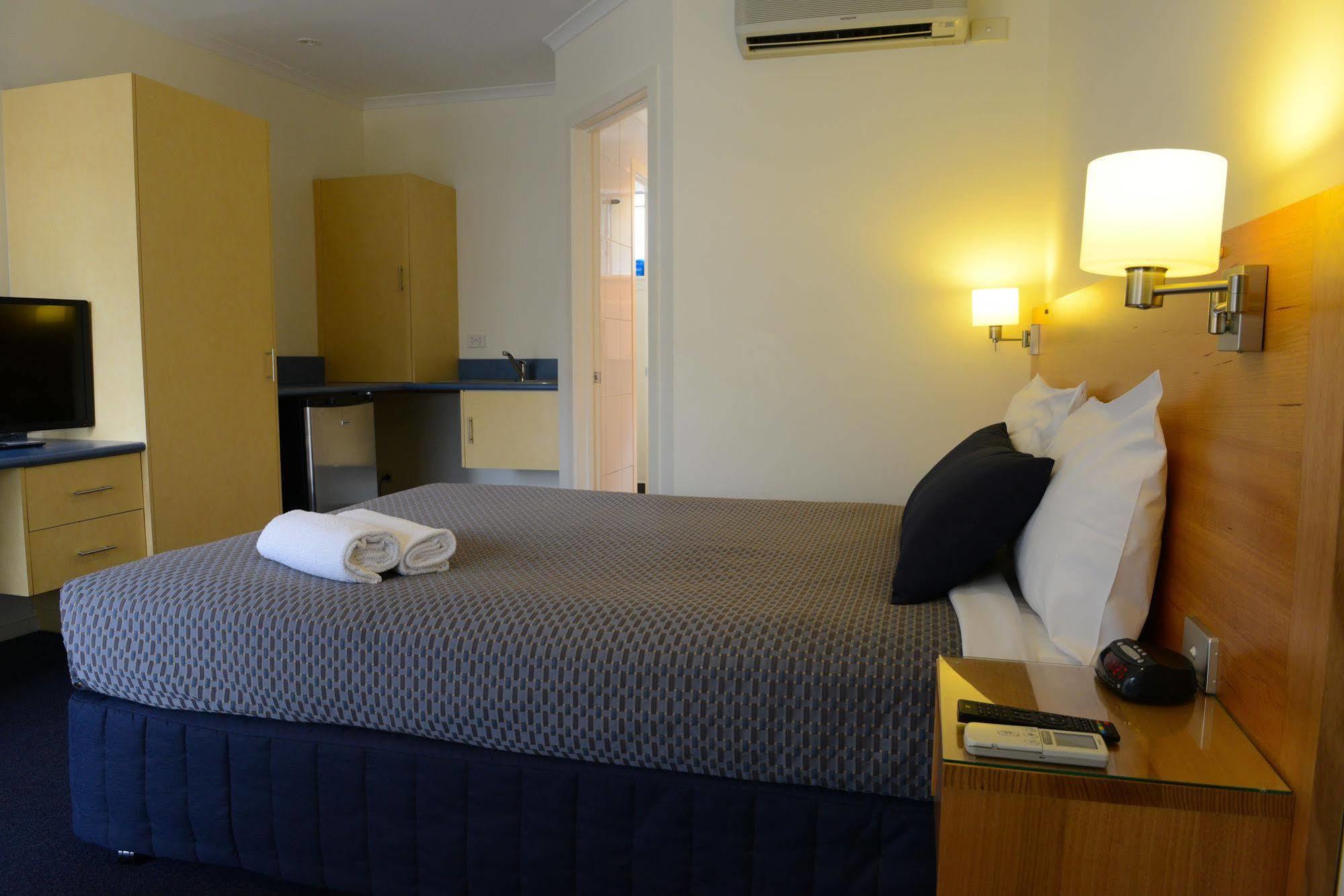 Hamilton Townhouse Motel Buitenkant foto